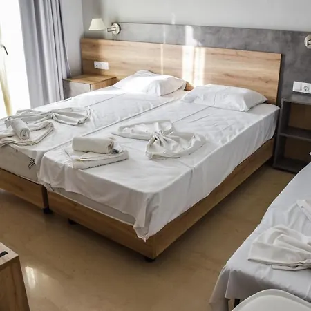 Hotel Coral 2*