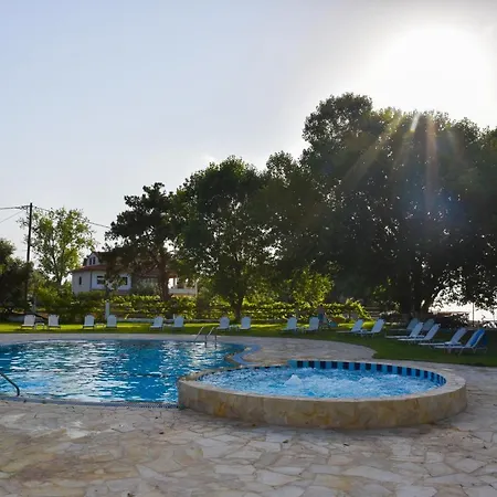 Hotel Coral 2*