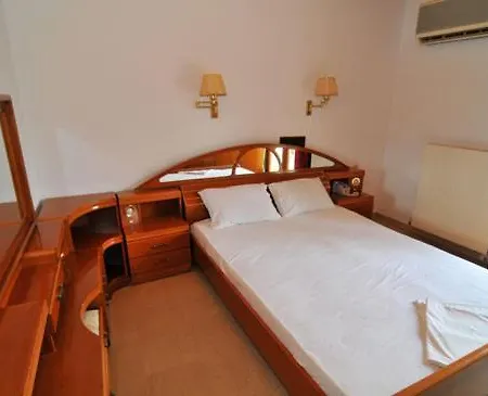 Coral Hotel
