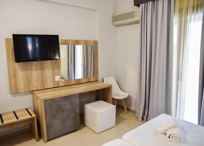 Coral Скала-Рахониу